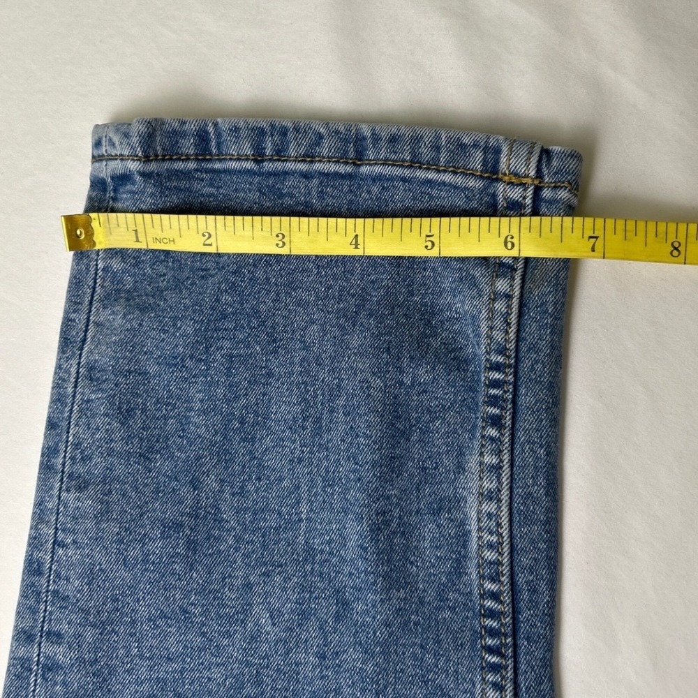IZOD Mens Saltwater Jeans Blue Size 32x32 Straight Fit Medium Wash Denim Stretch - Picture 11 of 11